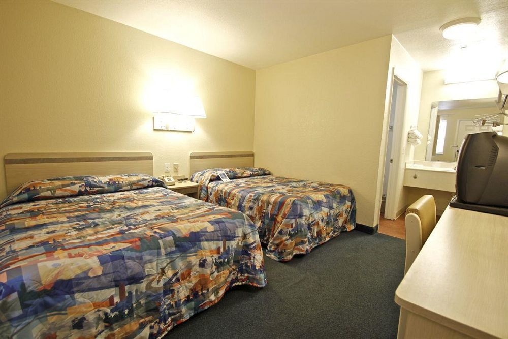 West Ashley Inn Charleston Ngoại thất bức ảnh